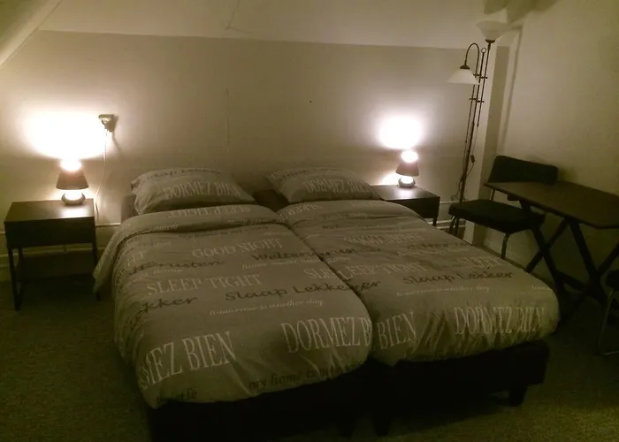 De Distelhoeve Farm stay