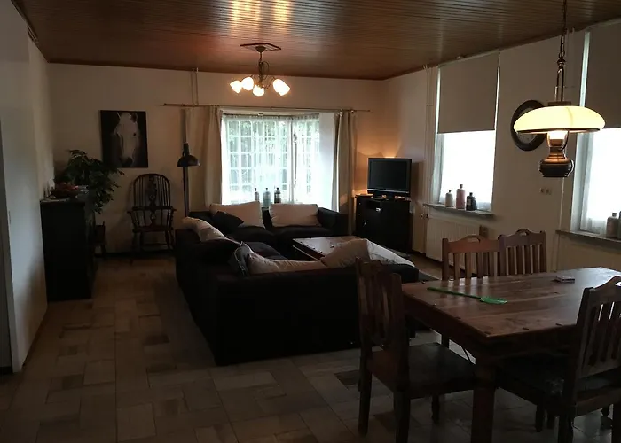 De Distelhoeve Farm stay *